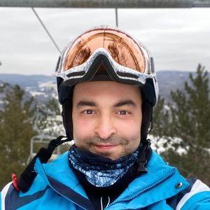 Meet your Posher, Amir